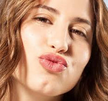 Load image into Gallery viewer, Blissedberry® Juicy Lip Therapy
