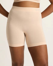 Load image into Gallery viewer, Boody Seamfree Undershort With Pocket 6" - Shade Shell - Small
