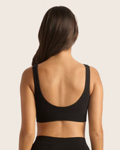 Load image into Gallery viewer, Boody Seamfree Padded Bra - Shade Black - Small
